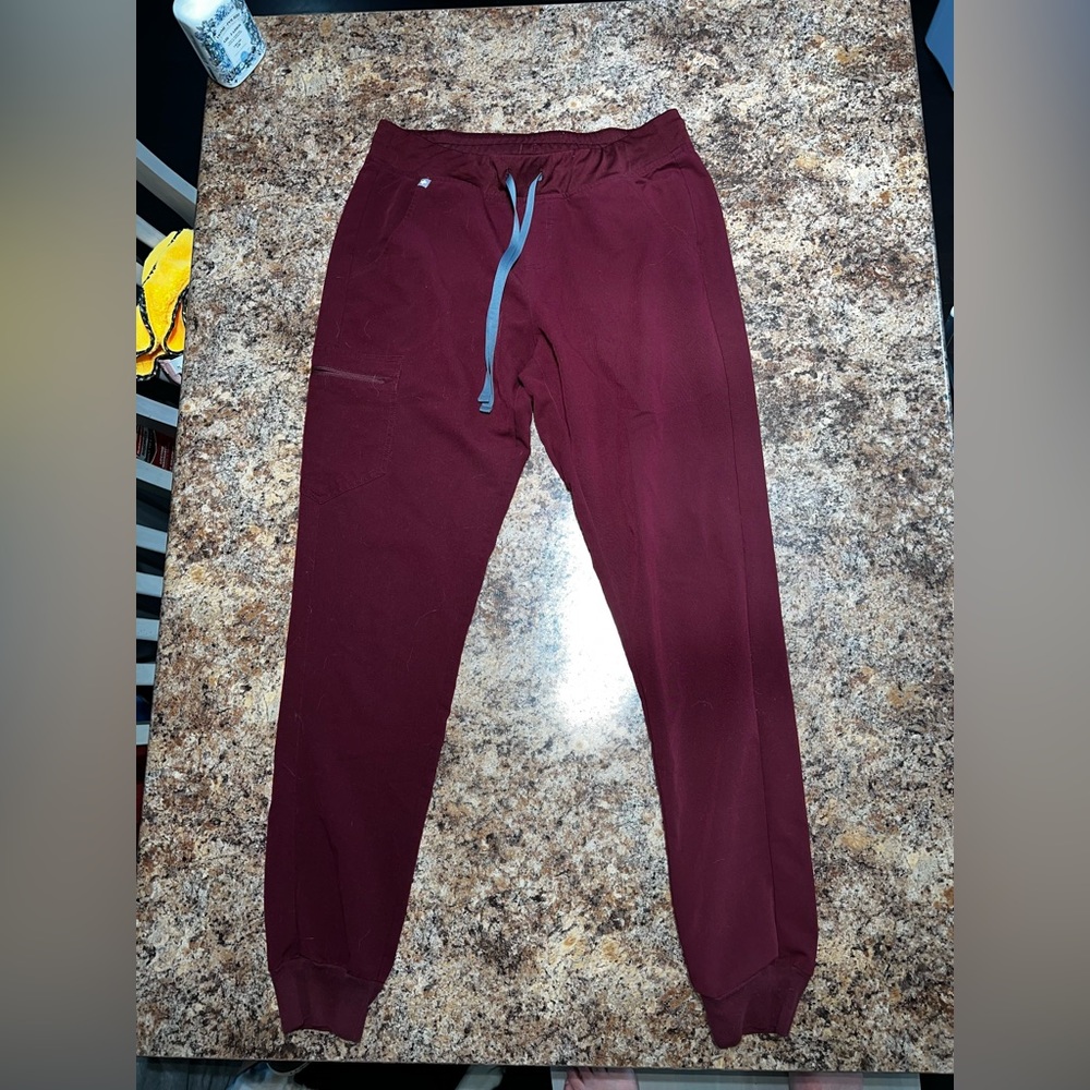 Medium Tall Figs Jogger